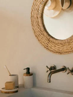 New ANDREA HOUSE Porte-savon ovale Laura Beige clair, bois foncé