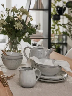 New Broste Copenhagen Pot à lait artisanal Nordic Sand, 300 ml Gris clair, chiné