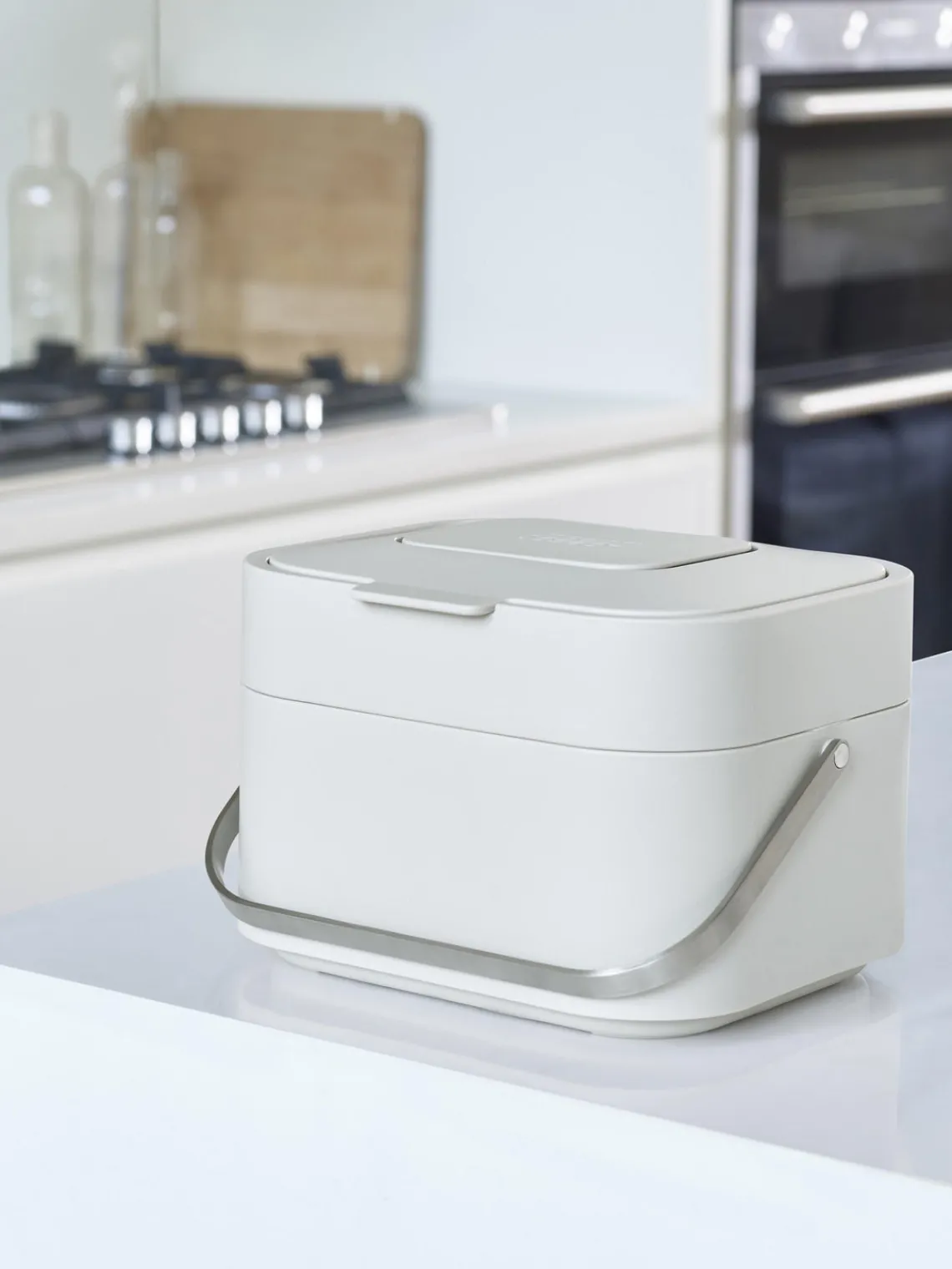 New Joseph Joseph Poubelle pour déchets bio Stack, 4 L Blanc cassé