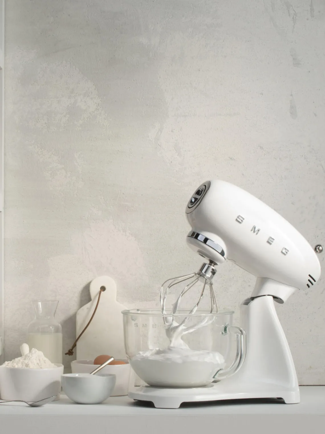 Sale Smeg Robot de cuisine 50's Style Blanc, haute brillance