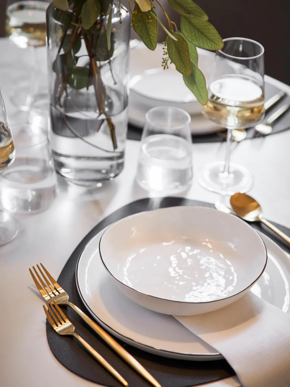 Clearance Broste Copenhagen Service de table artisanal en porcelaine Salt, 4 personnes (12 élém.)