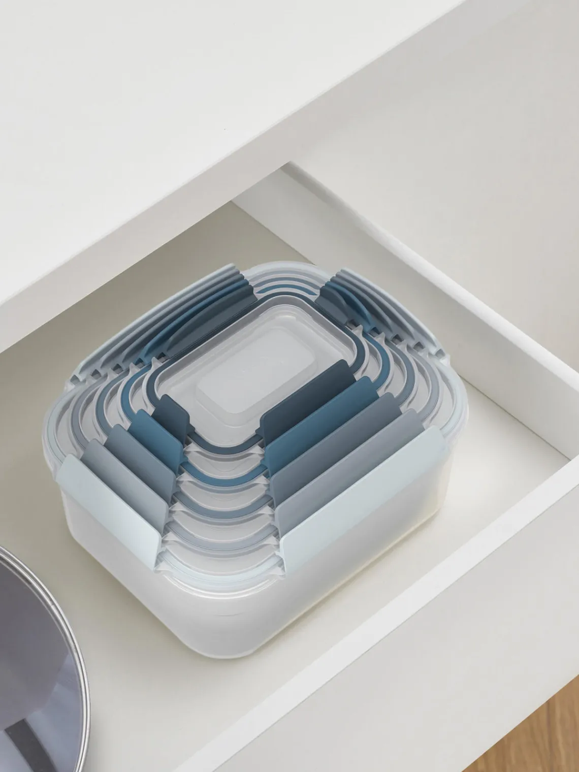 Discount Joseph Joseph Set de boîtes de rangement Nest, lot de 5 Transparent, tons bleus