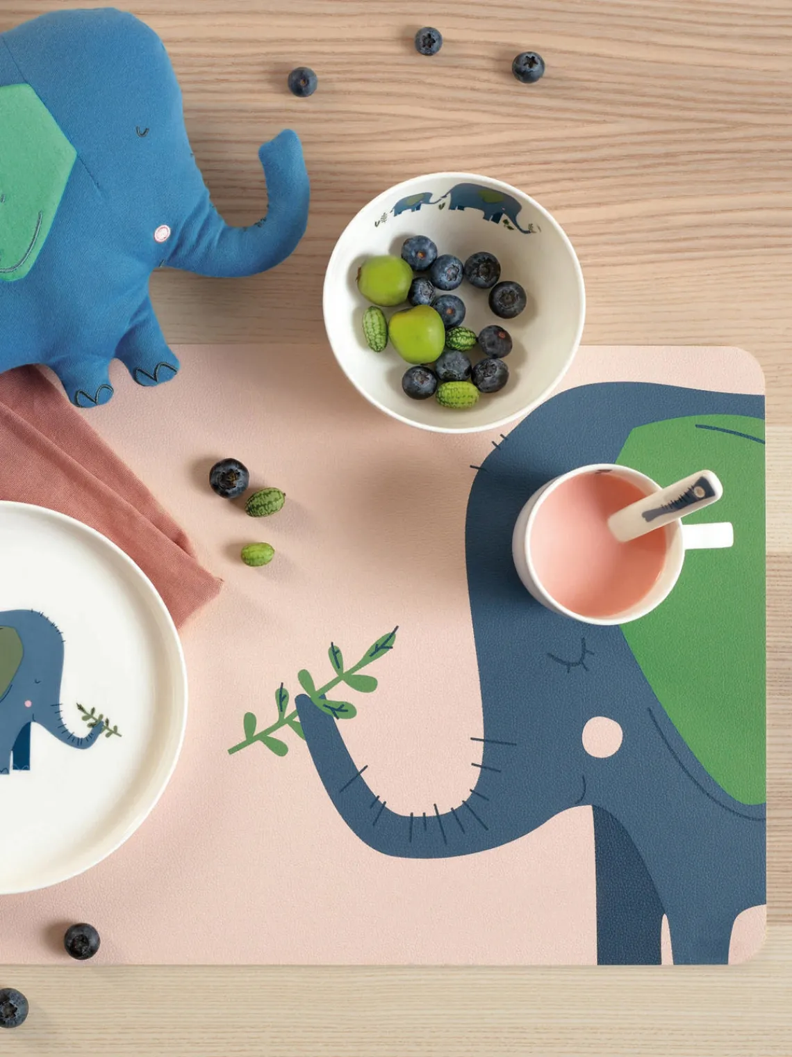 Hot ASA Selection Sets de table Leo Emma Elefant, 2 pièces Pêche, bleu foncé, vert