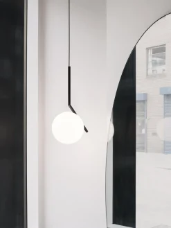 New Flos Suspension soufflée bouche IC Lights, haut. 70 cm Noir, blanc