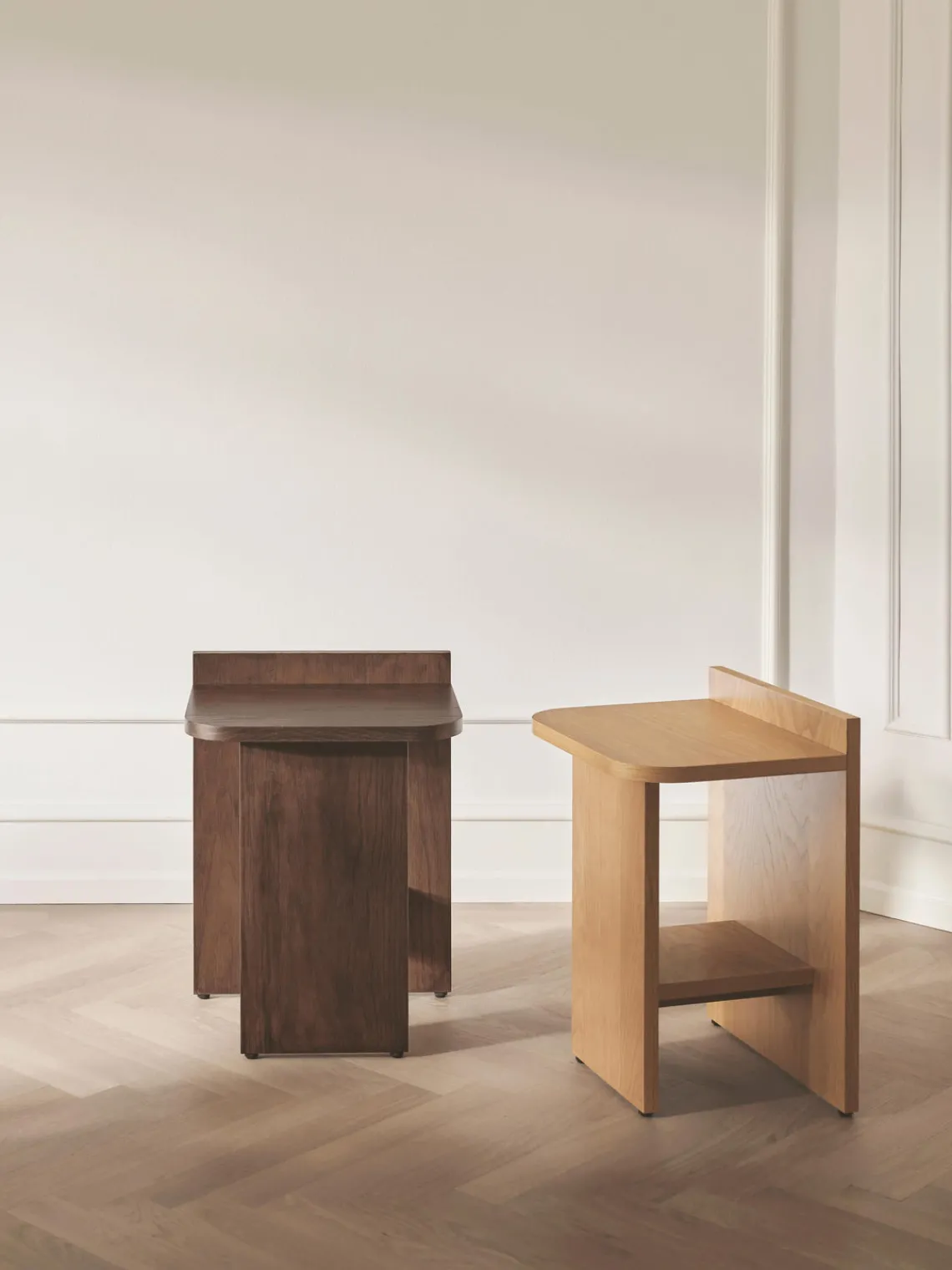 Sale Gejst Table d'appoint en bois de chêne Ismo Bois de chêne foncé laqué