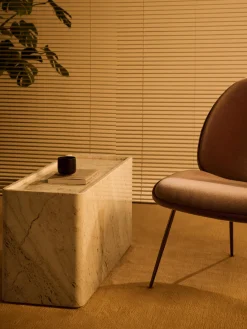 Online GUBI Table d'appoint en travertin Pietra Travertin beige clair