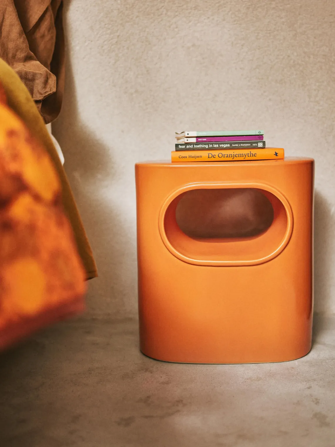 Best HKLIVING Table d'appoint ovale Space Orange