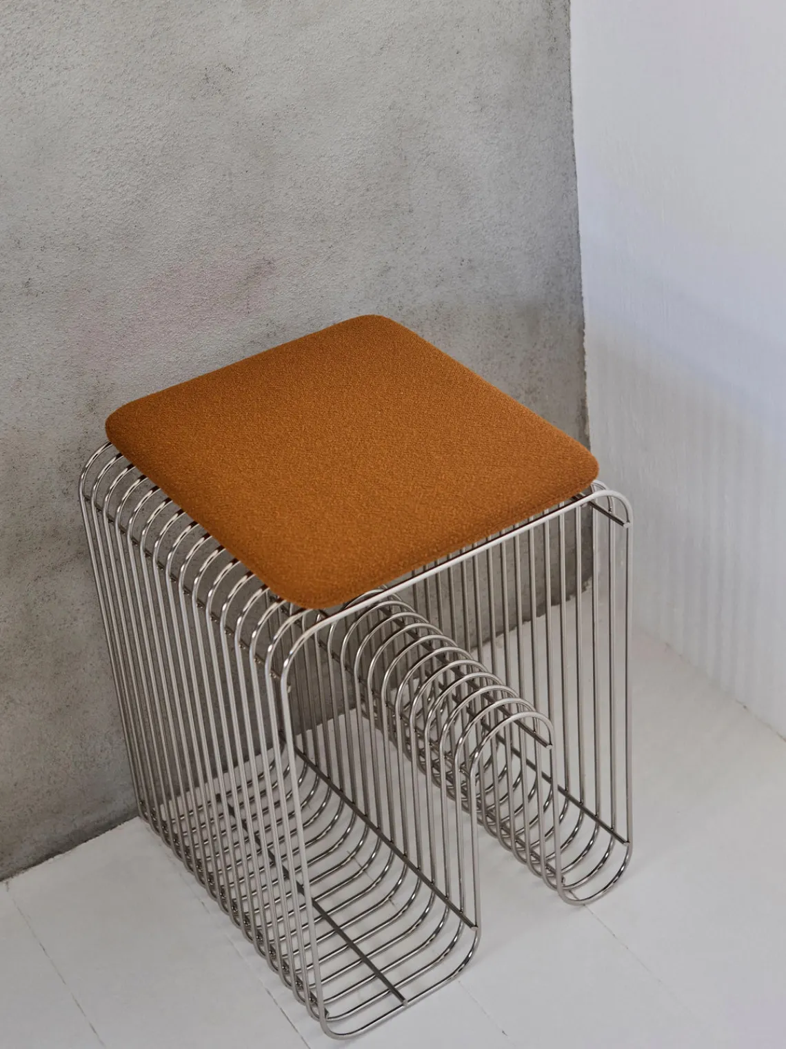Discount AYTM Tabouret en métal Curve Argenté, haute brillance
