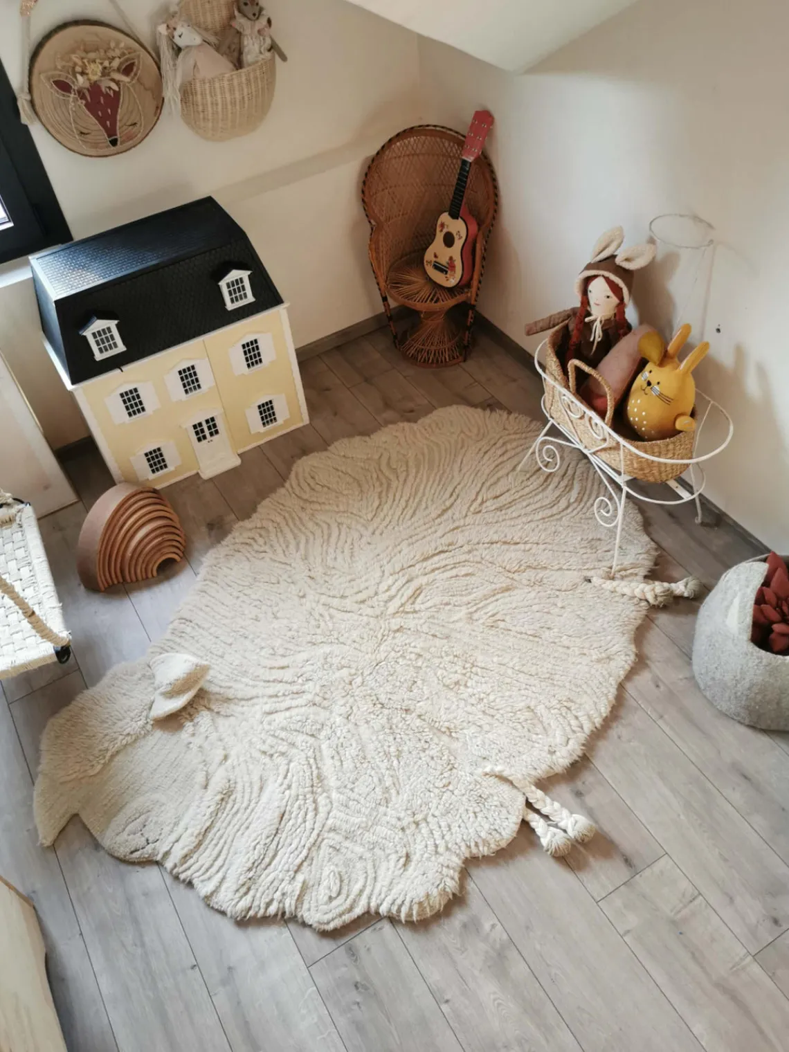 Sale Lorena Canals Tapis en laine pour enfant tissé à la main Sheep