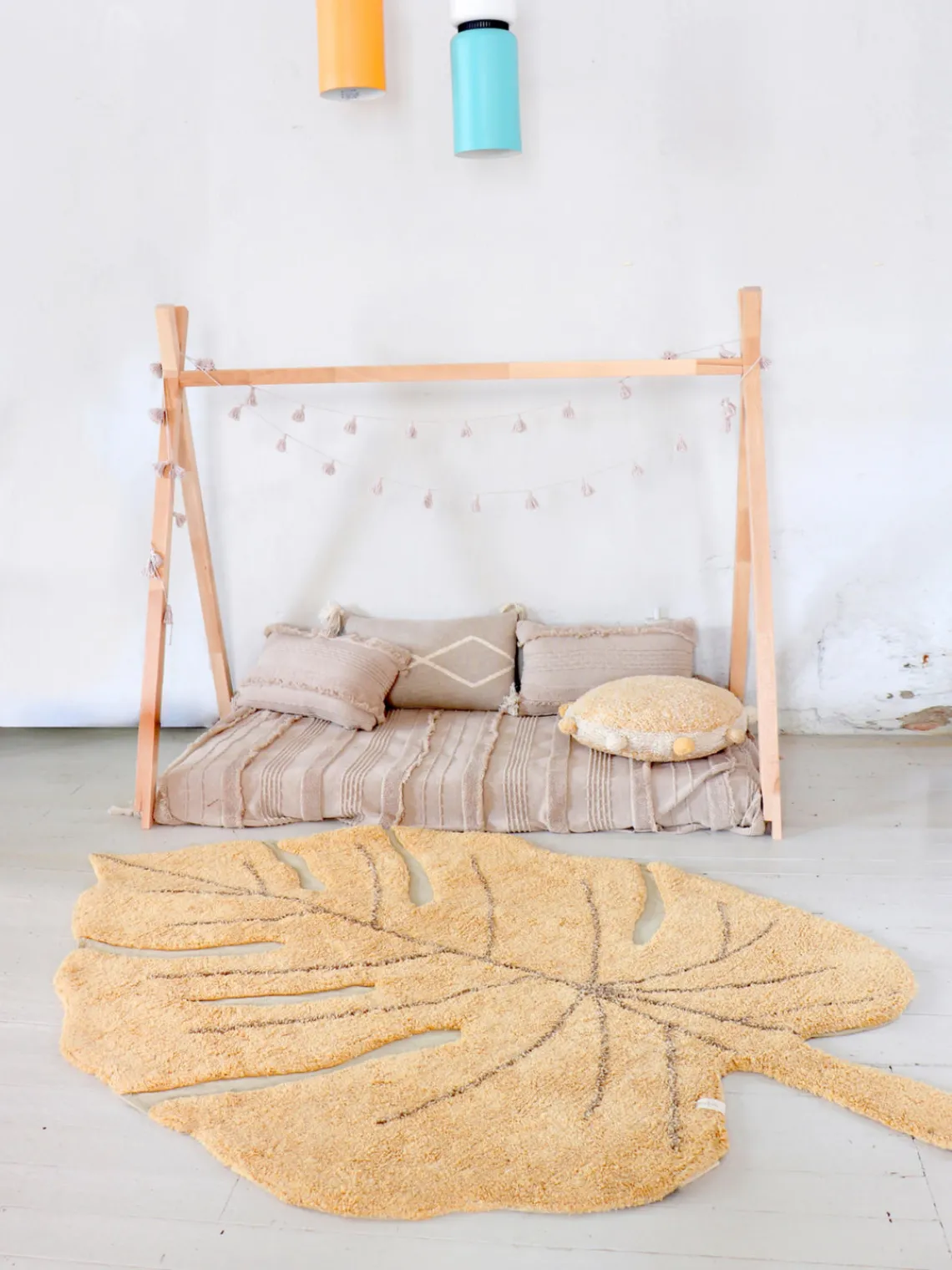 Sale Lorena Canals Tapis pour enfant tissé à la main Monstera Ocre