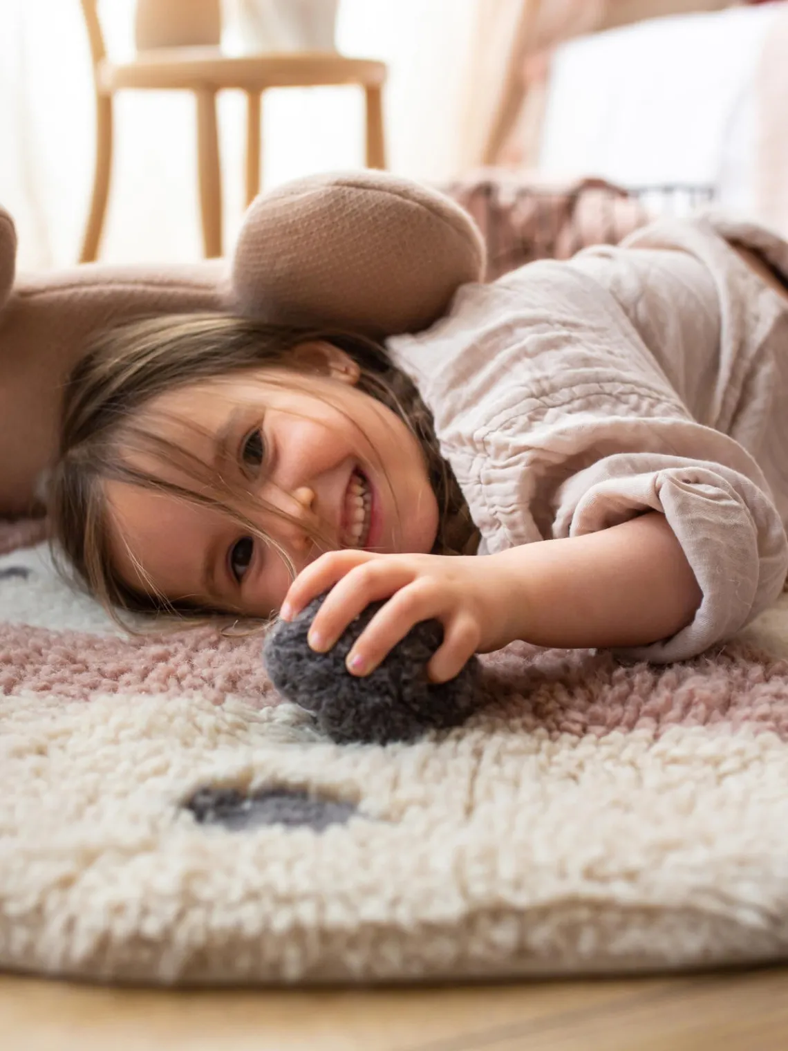 Fashion Lorena Canals Tapis pour enfants tufté main en laine Miss Mighty, lavable