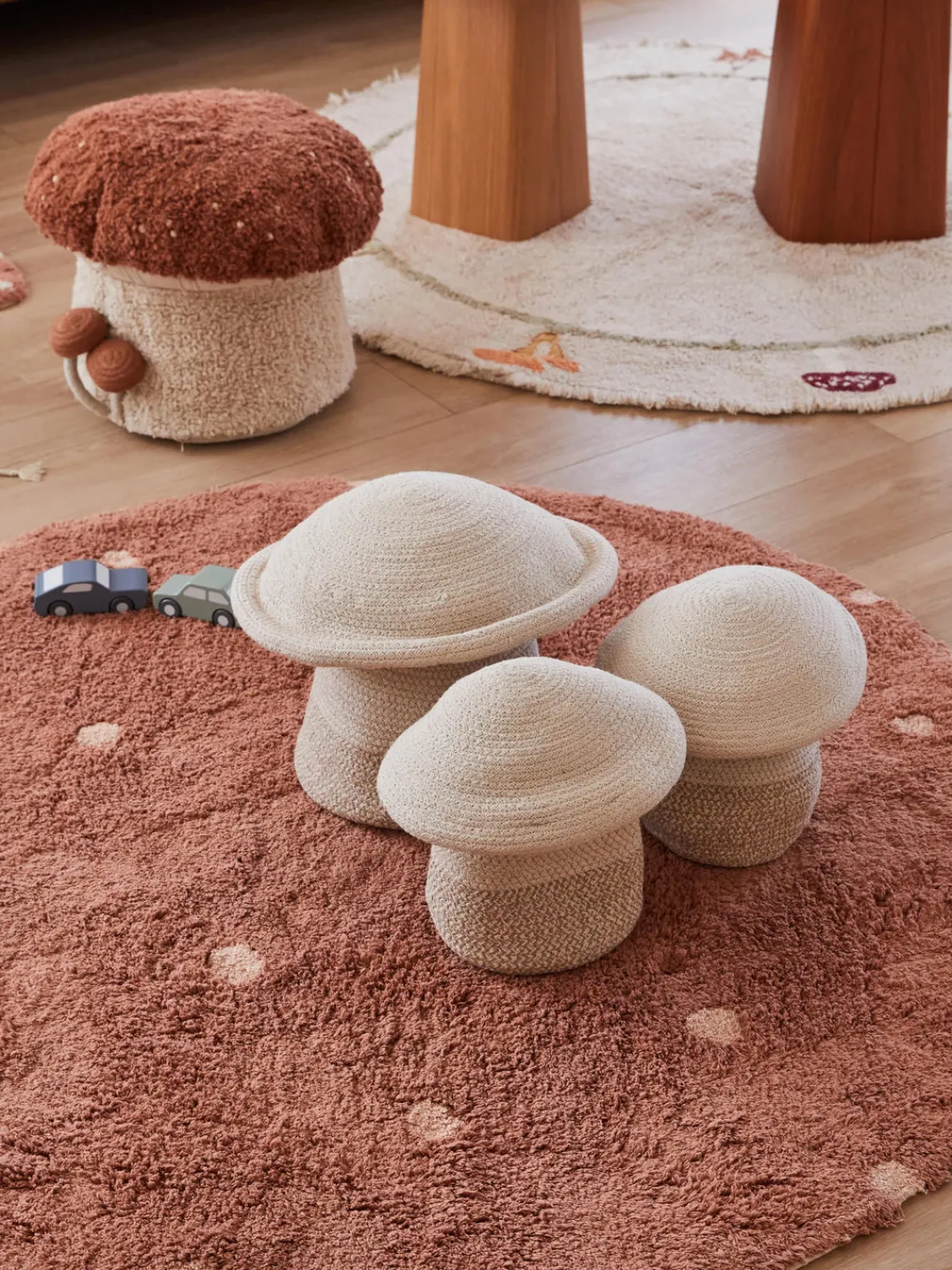 Sale Lorena Canals Tapis rond pour enfants tufté à la main Dot, lavable Terracotta, rose pâle