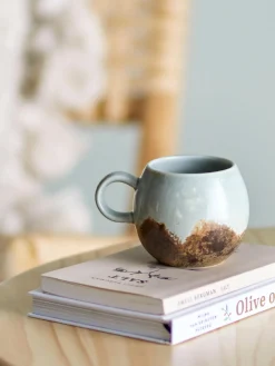 Clearance Bloomingville Tasse émaillée en grès artisanale Paula Brun foncé, tons gris