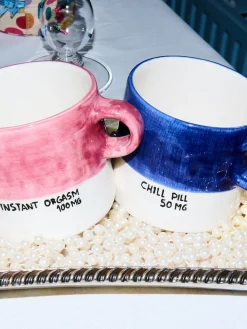 Online Anna + Nina Tasse XL peinte à la main Chill Pill