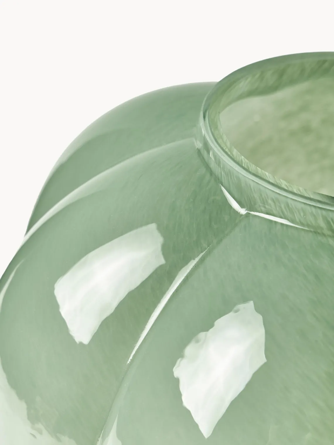 Clearance AYTM Vase en verre soufflé bouche Uva, haut. 35 cm Vert sauge, haute brillance