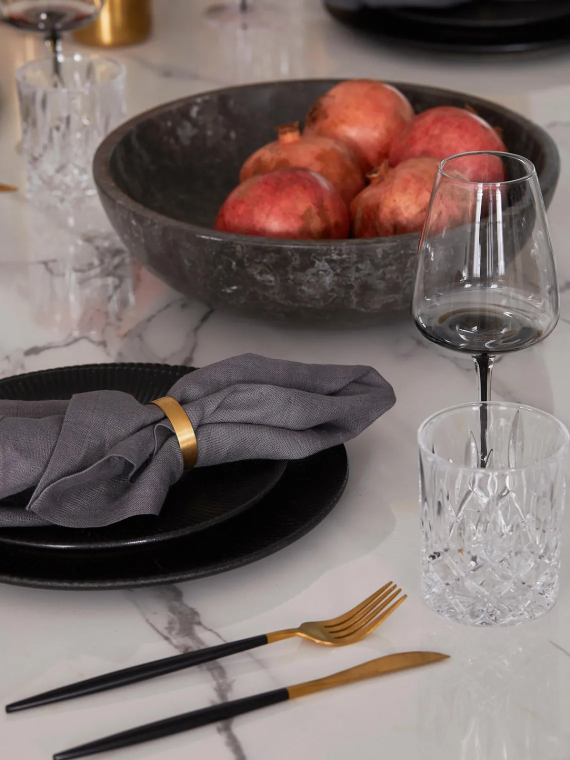 Best Broste Copenhagen Verres à vin soufflés bouche Smoke, 4 pièces