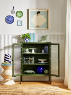Fashion Mustard Made Vitrine en métal et verre strié The Mixer Vert olive
